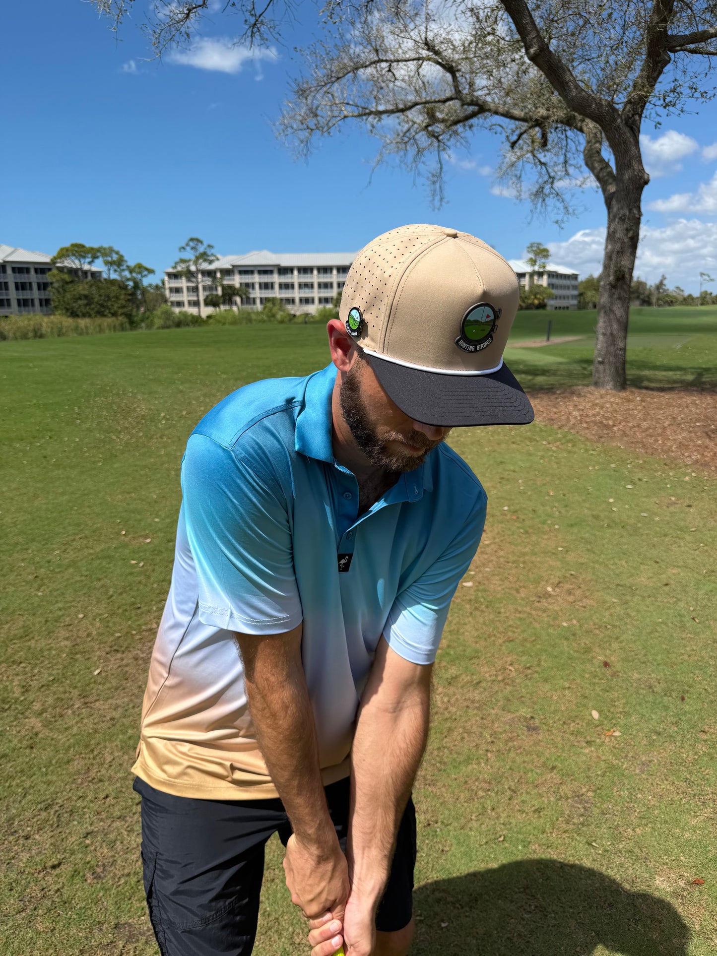 Hunting Birdies Golf Hat | Snapback Cap | Built-in Magnetic Ball Marker Holder + Marker Included | Adjustable Tan & Black