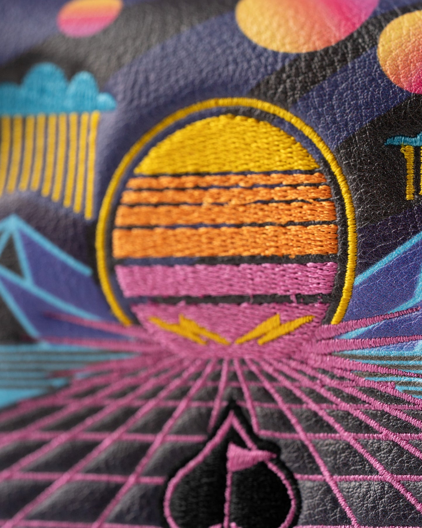 Synthwave - Mallet Putter Cover