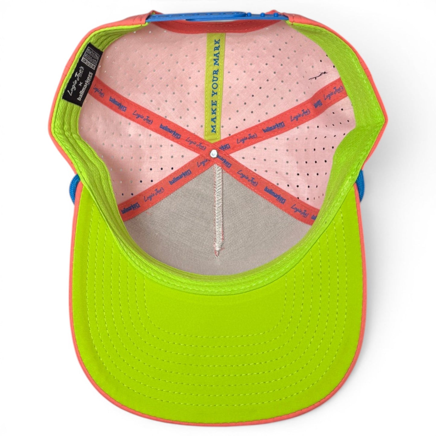 Tree Frog Golf Hat | Snapback Cap | Built-in Magnetic Ball Marker Holder + Marker Included | Adjustable | Red Eyed